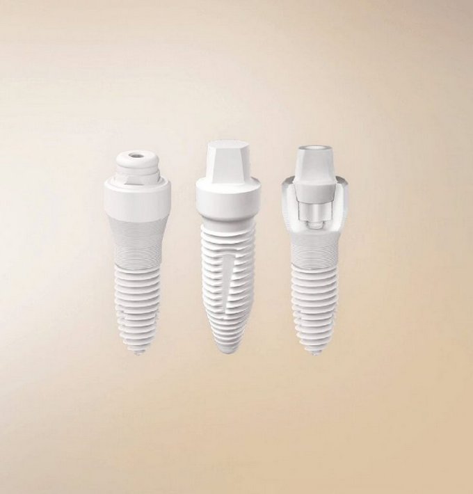 Keramikimplantate